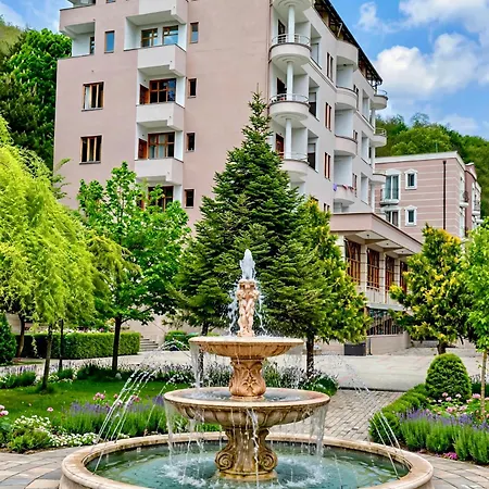 Alpin Llixhat Peshkopi Ξενοδοχείο Begjunec